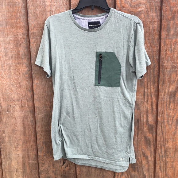 Modern Amusement Other - ツ 4/$25 Modern Amusement Men’s Shirt.